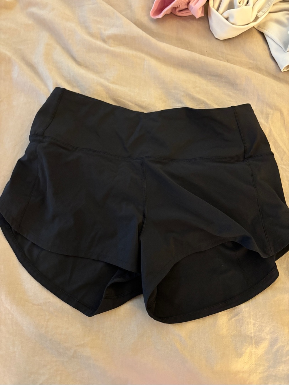 lululemon black Speed Up High-Rise Lined Short 2.5" 8 - Picture 3 of 5